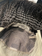 Load image into Gallery viewer, 13x4 Transparent LACE WIG UNIT